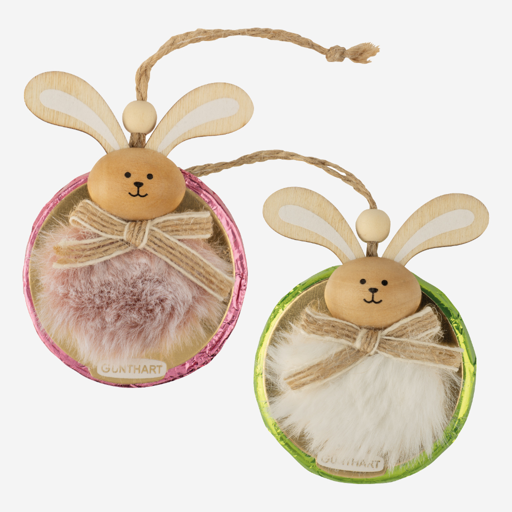 Pralinowy Talar z Zawieszką Zająca